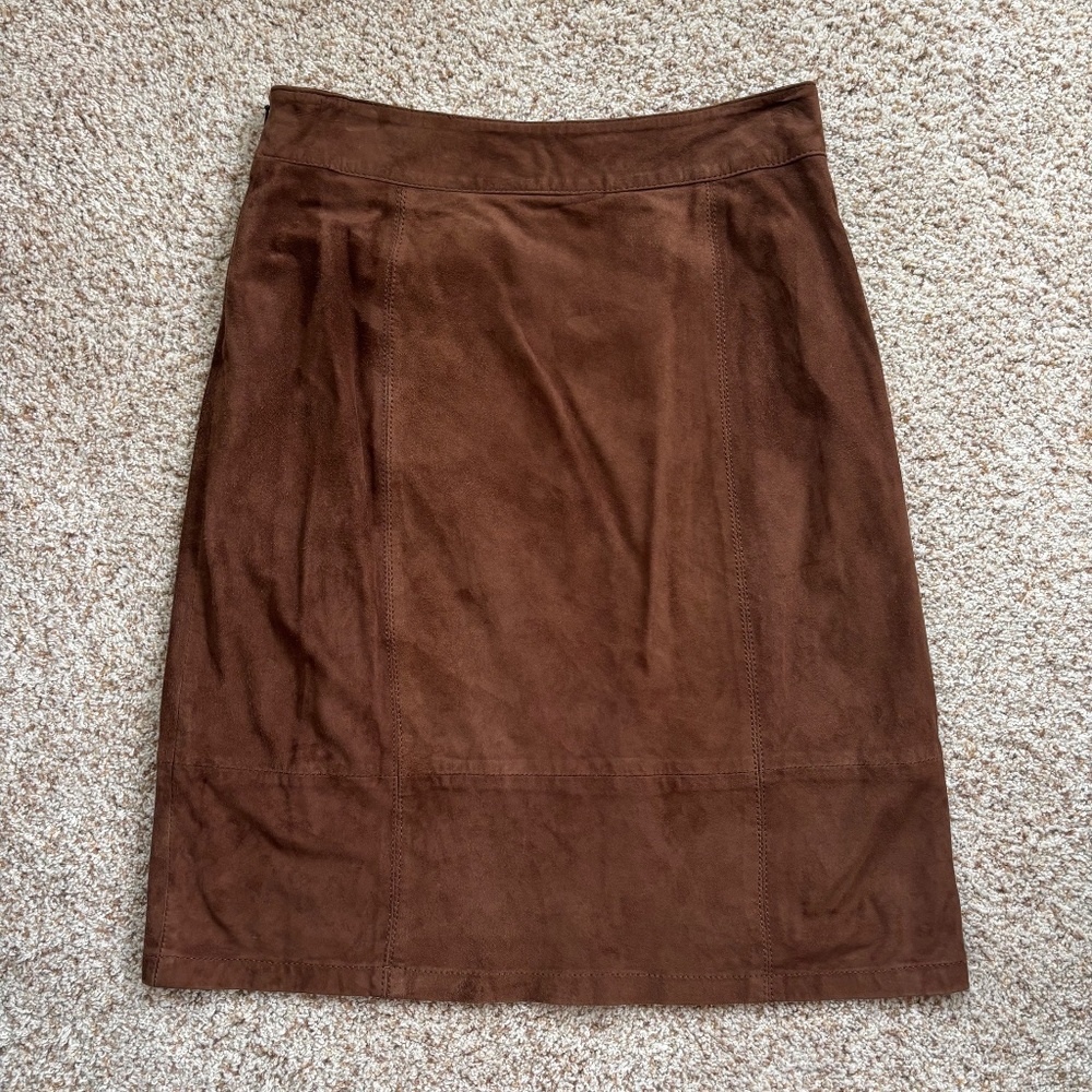 Boden genuine suede pencil skirt - size US 4 long